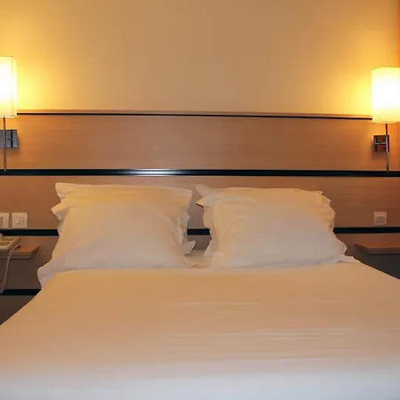 New Hotel Saint Lazare-2